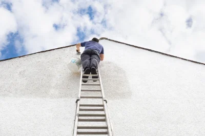 Peinture extérieure au Tourne — façades et ravalement
